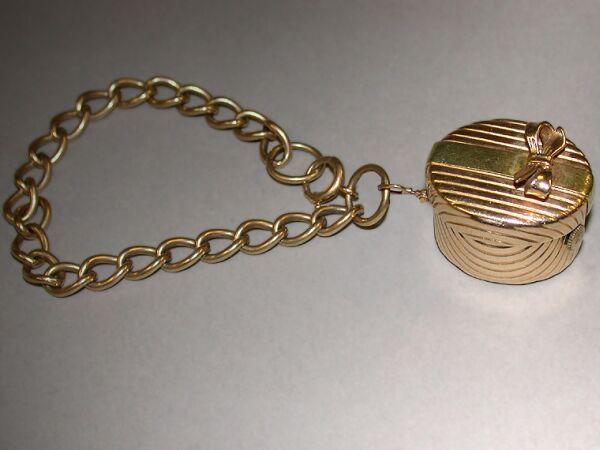 Lot image - Gold Charm Bracelet