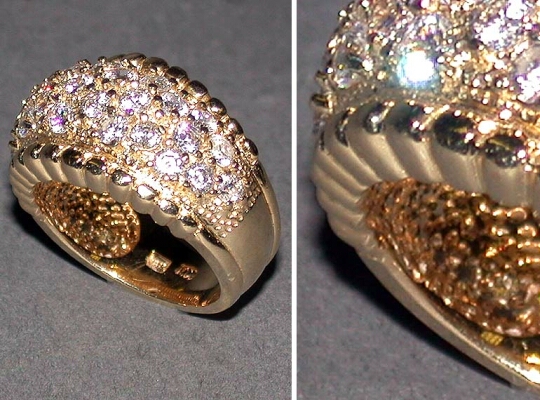 Lot image - Gold and Imitation Stone Band