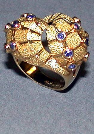 Lot image - Gold and Sapphire Ring