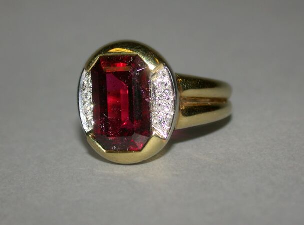 Lot image - Rubelite and Diamond Ring