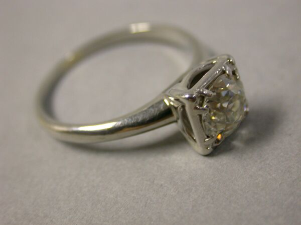 Lot image - Diamond Engagement Ring