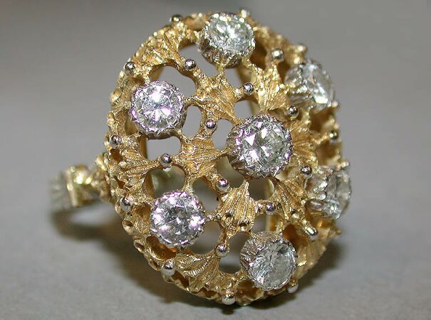 Lot image - Diamond Ring