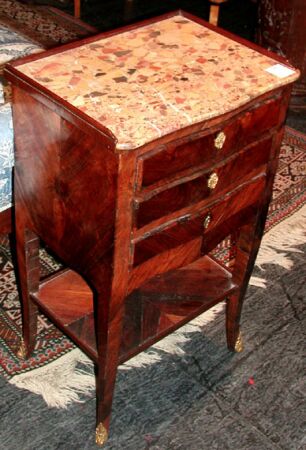 Lot image - Louis XV Gilt-Bronze Mounted Kingwood Table en Chiffonniere