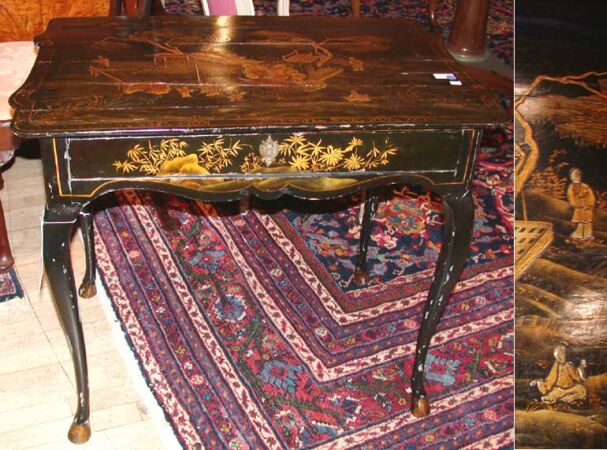 Lot image - Louis XV Gilt Decorated Black Lacquered Table a Ecrire