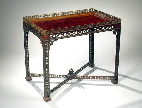 Lot image - George III Mahogany Silver Table