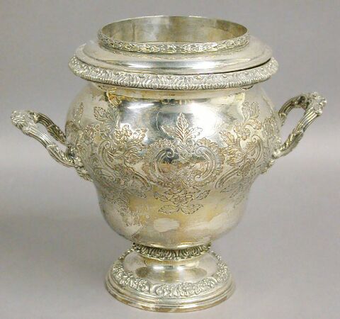 Lot image - George IV Silver Plated Wine Cooler