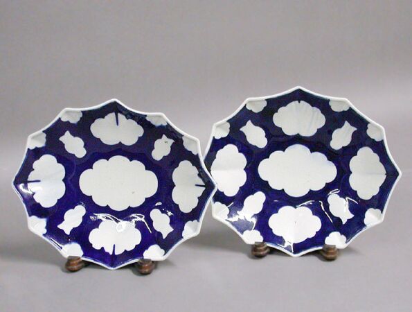 Lot image - Pair of Flight, Barr & Barr Porcelain Dishes