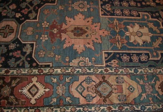 Lot image - Northwest Persian Carpet