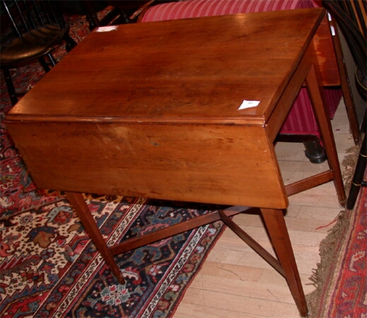 Lot image - Federal Cherry Pembroke Table Early 19th century