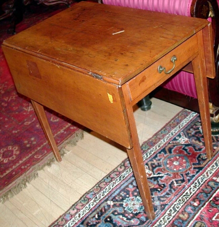 Lot image - Federal Cherry Pembroke Table