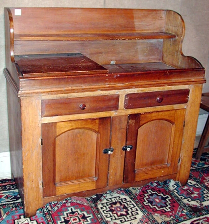 Lot image - Pine Dry Sink