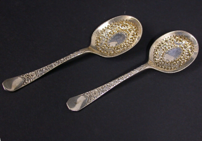 Lot image - Pair of English Silver Spoons