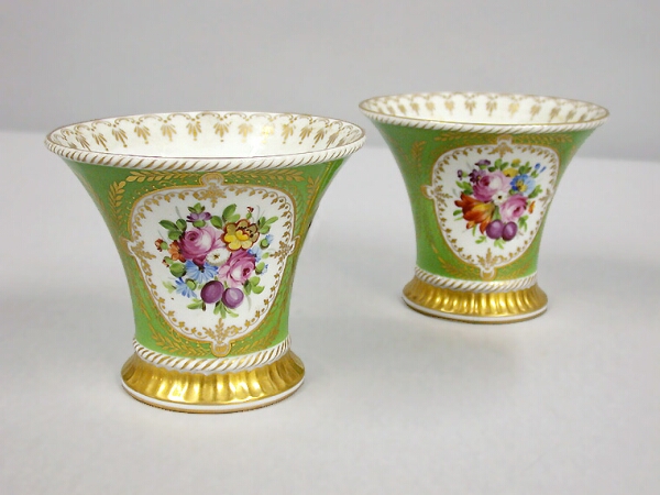 Lot image - Pair of Dresden Porcelain Vases