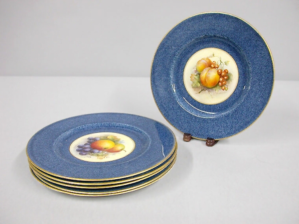 Lot image - Set of Six Royal Worcester Gilt Decorated Porcelain Fruit Plates
