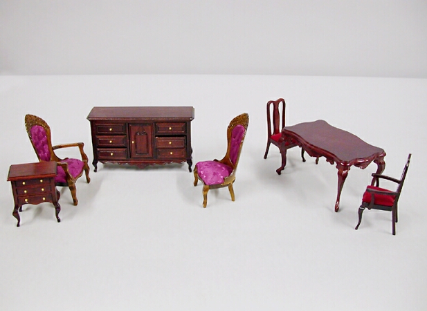 Lot image - Group of Victorian Style Dolls House Furniture
