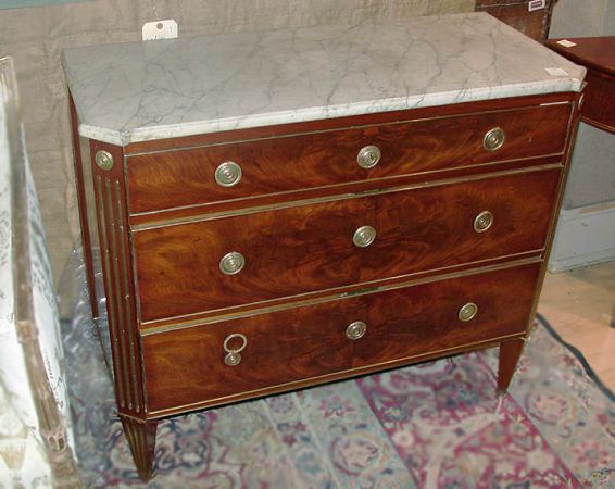 Lot image - Swedish Neoclassical Gilt-Bronze Mounted Kingwood and Fruitwood Marquetry Inlaid Secretaire a Abattant