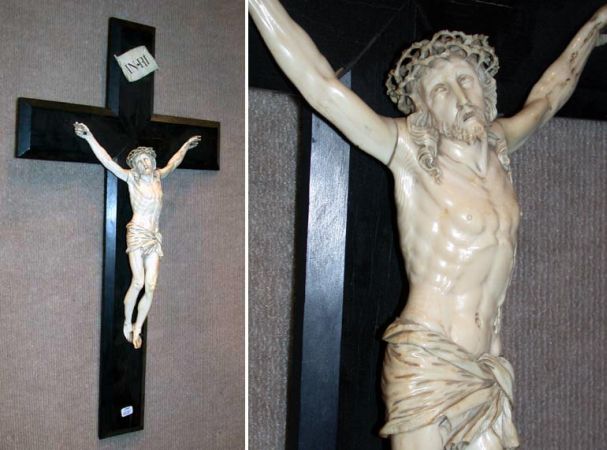 Lot image - Continental Carved Ivory Figure of Christ