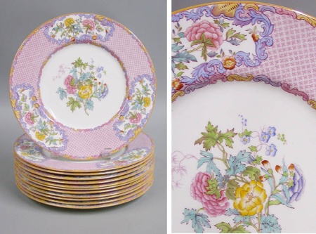 Lot image - Set of Twelve Spode Gilt and Floral Decorated Porcelain Service Plates