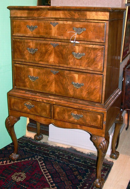 Lot image - Georgian Style Walnut Chest on Stand