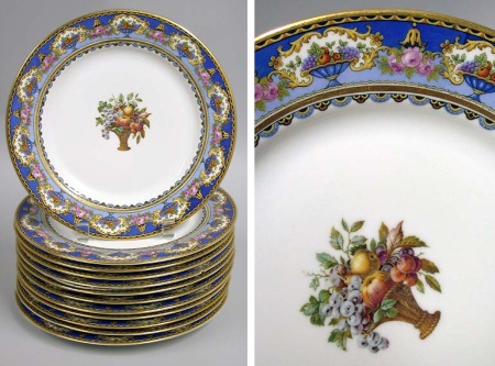 Lot image - Set of Twelve Gilt and Floral Decorated Porcelain Luncheon Plates