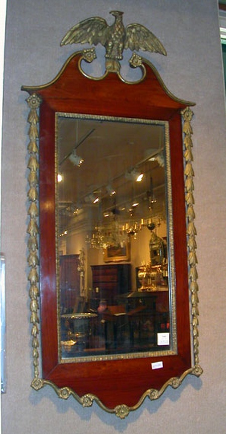 Lot image - Federal Style Parcel Gilt Mahogany Mirror
