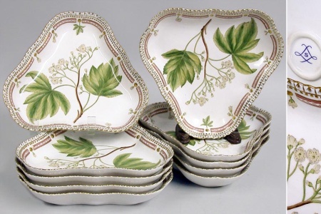 Lot image - Set of Ten Continental Porcelain Cabinet Plates