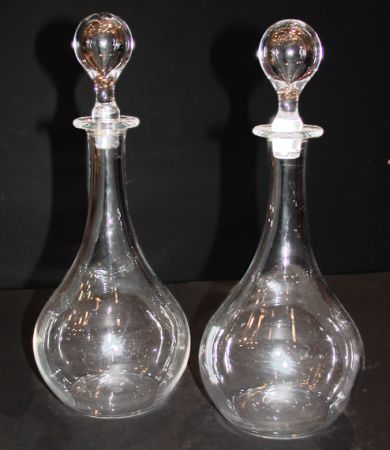 Lot image - Pair of Baccarat Glass Decanters