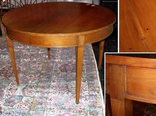 Lot image - Continental Neoclassical Mahogany Dining Table with Three Leaves