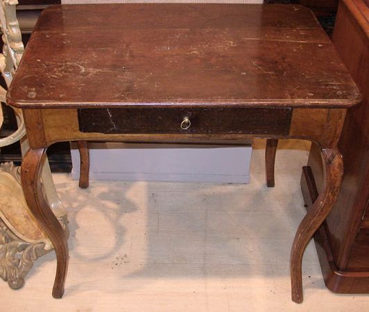 Lot image - Provincial Louis XV Walnut Single-Drawer Side Table