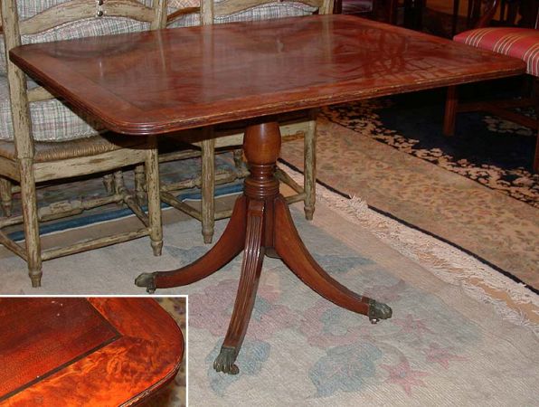 Lot image - Regency Style Walnut Cross-Banded Mahogany Breakfast Table