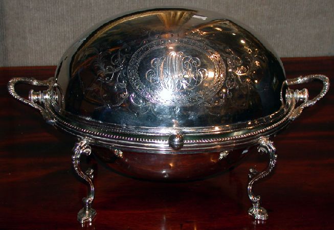 Lot image - Georgian Style Silver Plated Breakfast Server