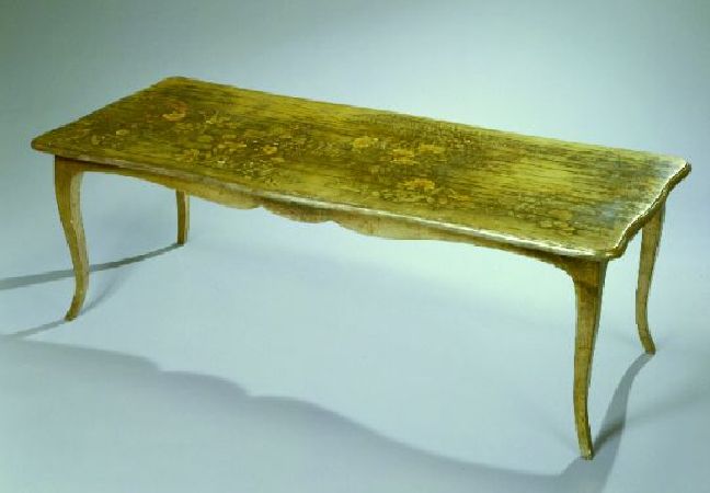 Lot image - Max Kuehne 1880-1968 A GARDEN MOTIF CARVED AND PAINTED COFFEE TABLE