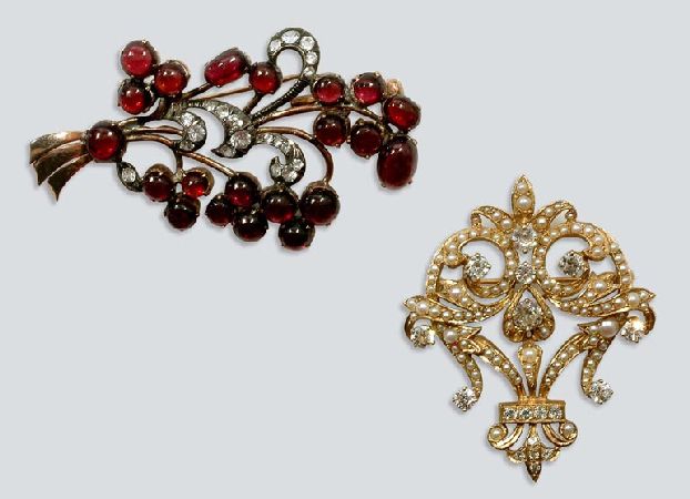 Lot image - Garnet and Simulated Diamond Pin and Split Pearl and Diamond Pin