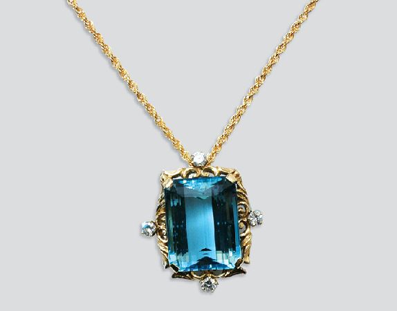 Lot image - Aquamarine and Diamond Pendant and Chain