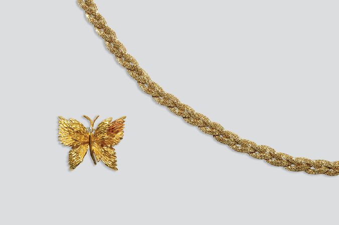 Lot image - Gold Necklace and Butterfly Pin