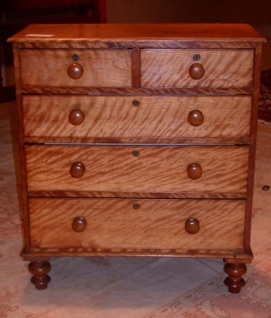 Lot image - Classical Maple Chest of Drawers