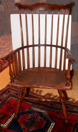Lot image - Windsor Style Comb Back Armchair