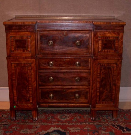 Lot image - George IV Mahogany Butlers Desk