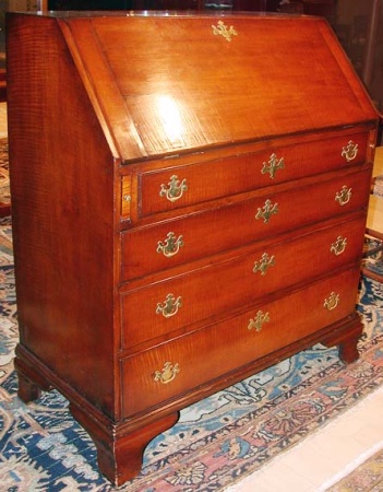 Lot image - Chippendale Figured Maple Slant Front Desk