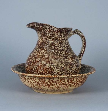 Lot image - Brown Sponge Decorated Pitcher and a Basin