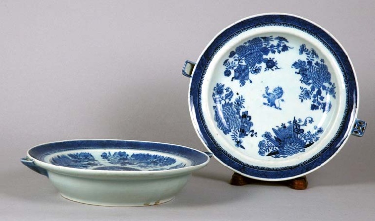 Lot image - Two Chinese Export Porcelain Blue Fitzhugh Warming Dishes
