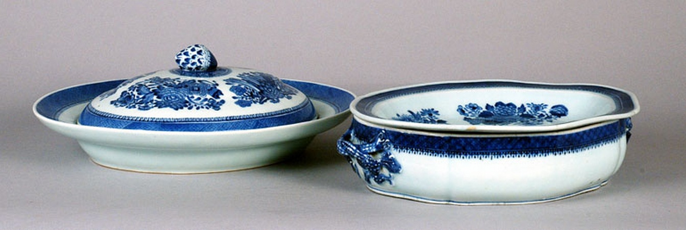 Lot image - Two Chinese Export Porcelain Blue Fitzhugh Covered Serving Dishes