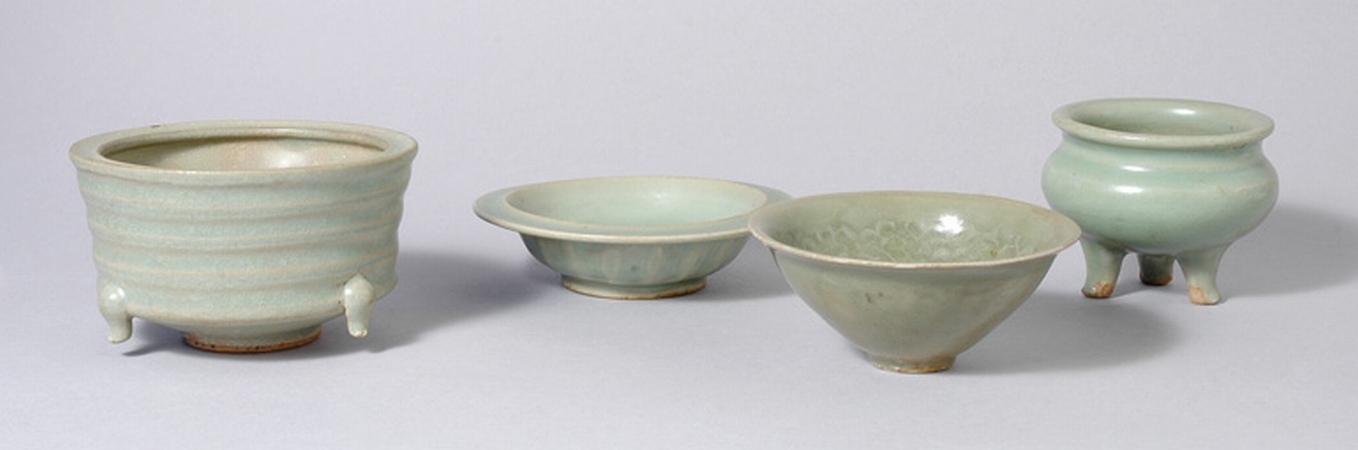 Lot image - Group of Four Chinese Celadon Articles