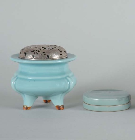 Lot image - Two Japanese Celadon Glazed Porcelain Articles