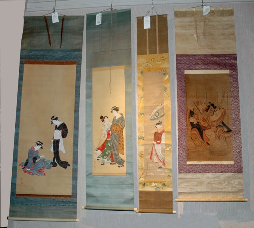 Lot image - Ukiyo-e School Four hanging scrolls