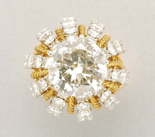 Lot image - Gold and Diamond Dome Ring