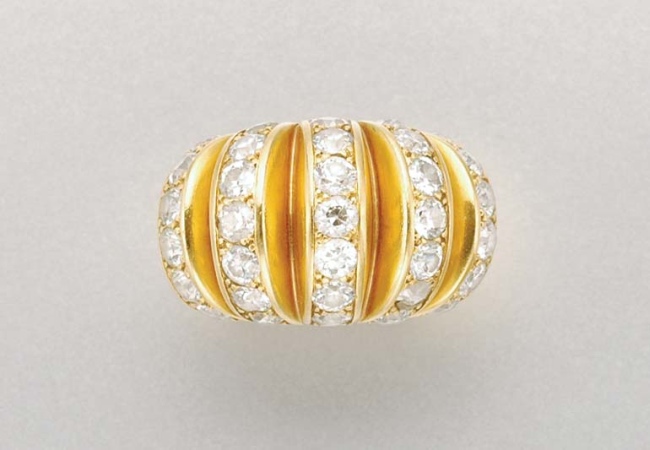 Lot image - Gold and Diamond Bombe Ring
