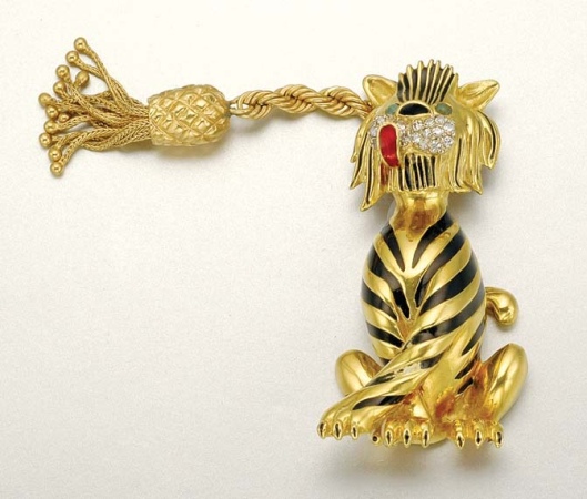 Lot image - Gold, Enamel and Diamond Tiger Pendant