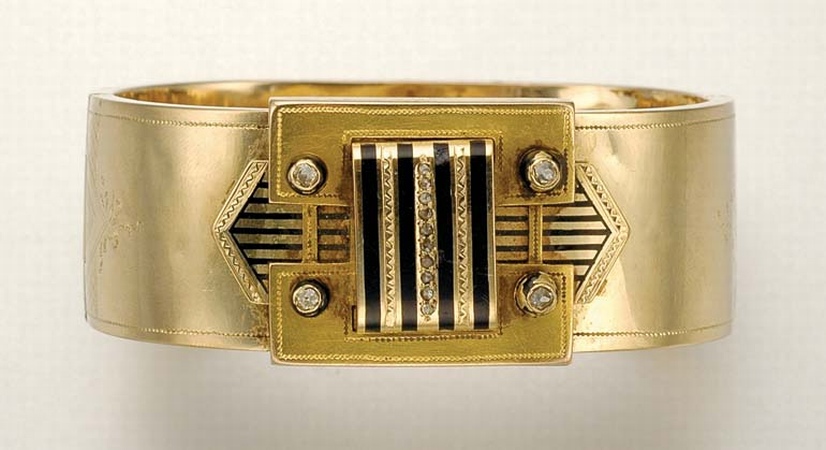 Lot image - Antique Gold, Enamel and Diamond Bangle