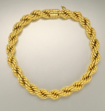 Lot image - Gold Necklace